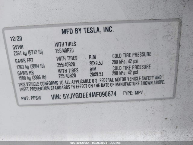 2021 TESLA MODEL Y 5YJYGDEE4MF090674 Photo 8