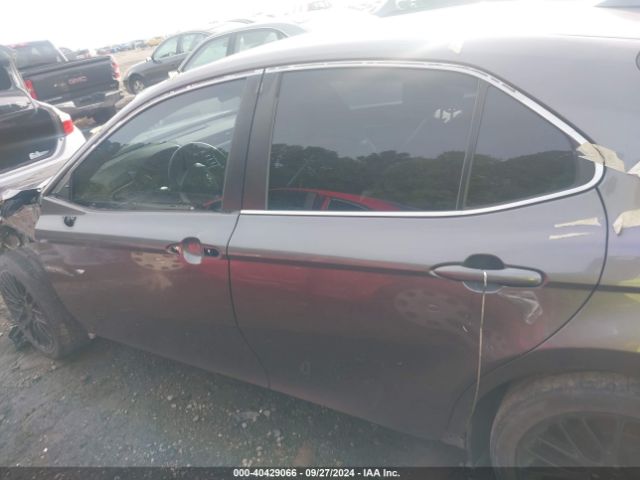 4T1G11AK3LU976090 Toyota CAMRY SE