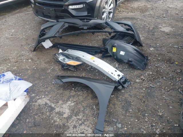 4T1G11AK3LU976090 Toyota CAMRY SE