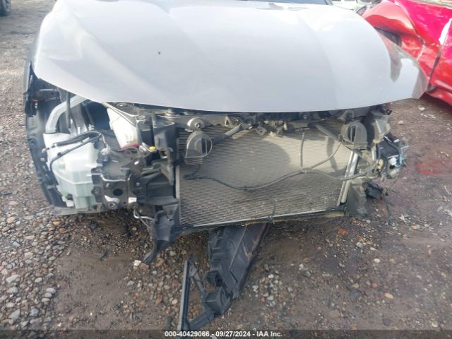 4T1G11AK3LU976090 Toyota CAMRY SE