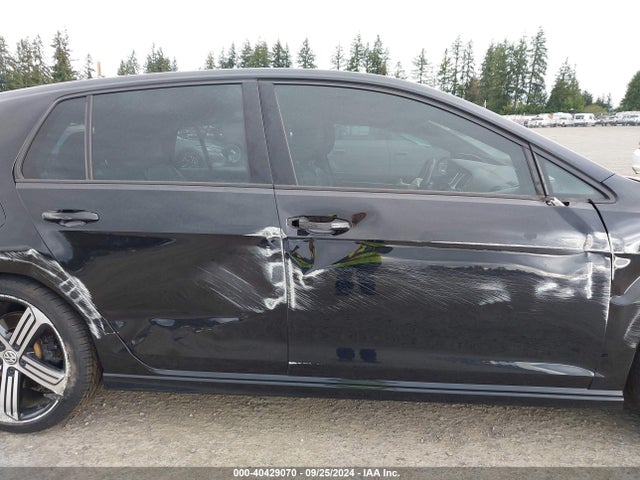 WVWLF7AU7FW163403 Volkswagen Golf R 4-door