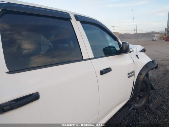 1C6RR7KG1ES324030 RAM 1500 Tradesman