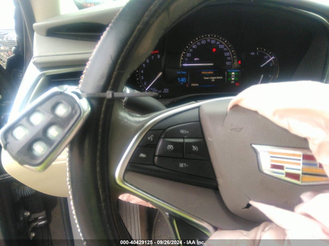 2018 CADILLAC XT5 1GYKNDRS5JZ148724 Photo 10
