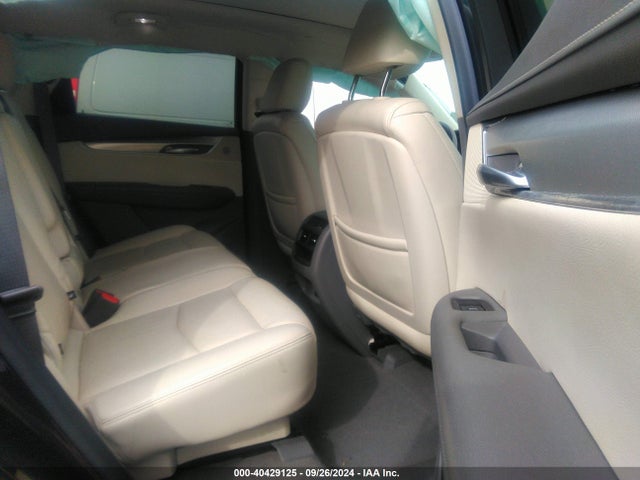2018 CADILLAC XT5 1GYKNDRS5JZ148724 Photo 7