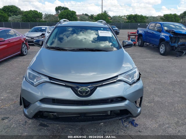 Toyota RAV4 LE 2017 2T3ZFREV0HW361816 Image 12