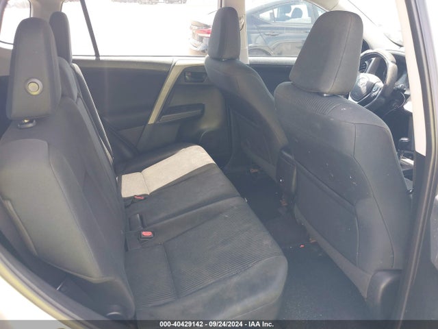 Toyota RAV4 LE 2017 2T3ZFREV0HW361816 Image 8