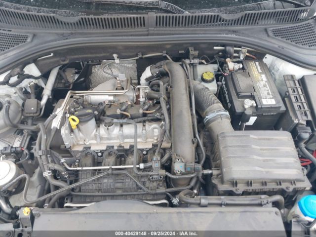 3VWCB7BU5LM035244 Volkswagen Jetta 1.4t R-line/1.4t S/1.4t Se