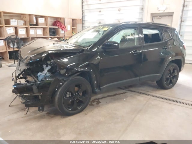 3C4NJDBB2KT670485 Jeep Compass Altitude 4x4