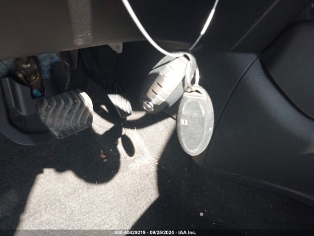 JN8AT2MT6KW257213 Nissan ROGUE SV