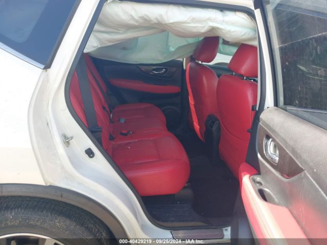 JN8AT2MT6KW257213 Nissan ROGUE SV