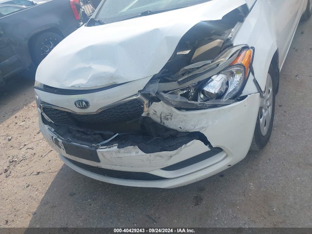 KIA FORTE LX 2016 KNAFK4A64G5573041 Image 12