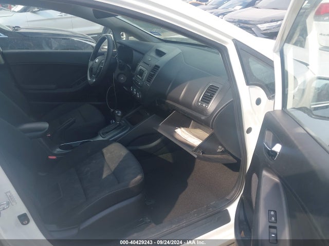 KIA FORTE LX 2016 KNAFK4A64G5573041 Image 5