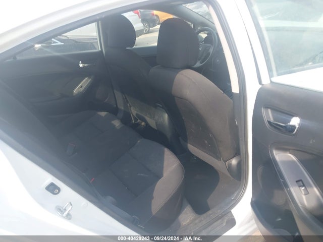 KIA FORTE LX 2016 KNAFK4A64G5573041 Image 8