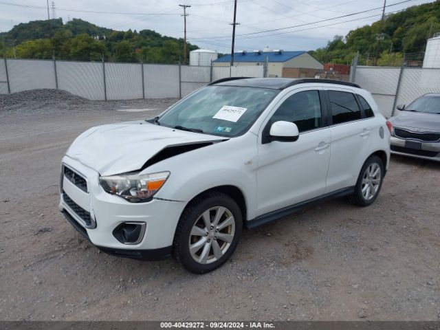 4A4AR4AU4EE005093 Mitsubishi Outlander Sport Se