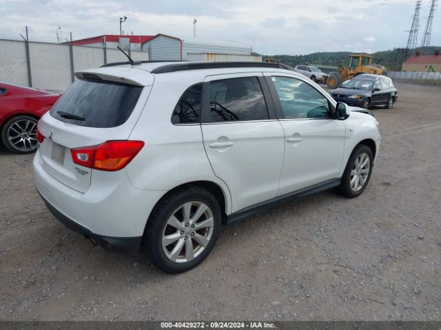 4A4AR4AU4EE005093 Mitsubishi Outlander Sport Se