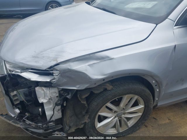 Audi Q3 2.0t Premium Plus 2016 WA1EFCFS7GR023595 Image 17