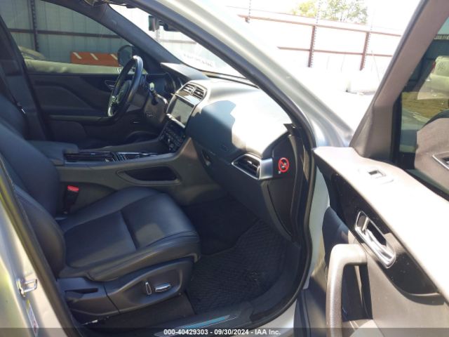 SADCJ2FX1KA397682 Jaguar F-pace 25t Premium
