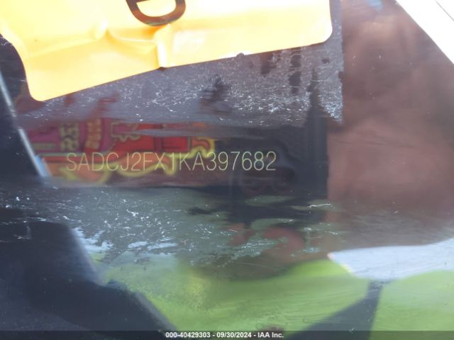 SADCJ2FX1KA397682 Jaguar F-pace 25t Premium