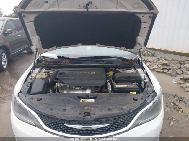 1C3CCCAB2GN164664 Chrysler 200 Limited