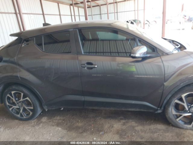 JTNKHMBX9M1111919 Toyota C-HR XLE