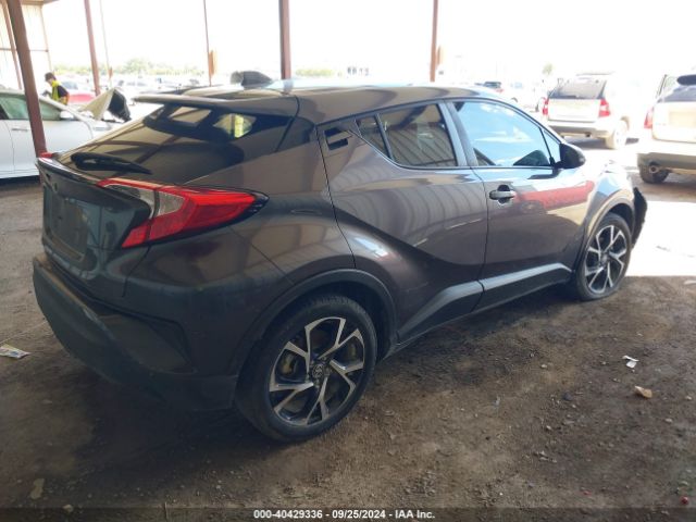 JTNKHMBX9M1111919 Toyota C-HR XLE