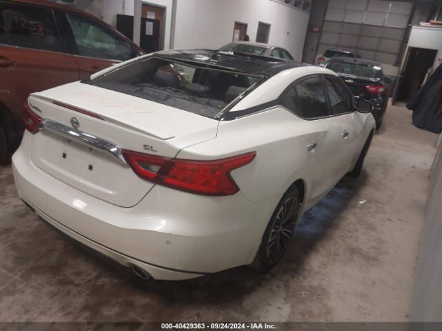 1N4AA6AP1GC412846 Nissan Maxima 3.5 Sl