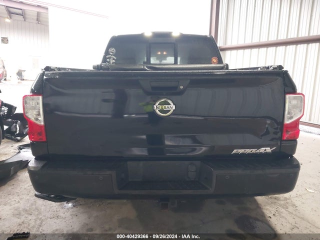 Nissan Titan Pro-4x 2018 1N6AA1E59JN511915 Image 17