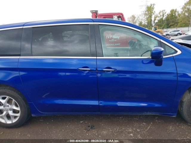 2C4RC1FG1LR105472 Chrysler Pacifica Touring