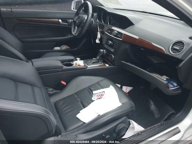 WDDGJ4HB5EG222482 Mercedes-Benz C 250