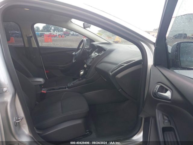 1FADP3F29FL248073 Ford FOCUS SE