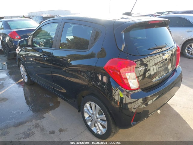 Chevrolet Spark 1lt Cvt 2018 KL8CD6SA1JC468189 Image 3