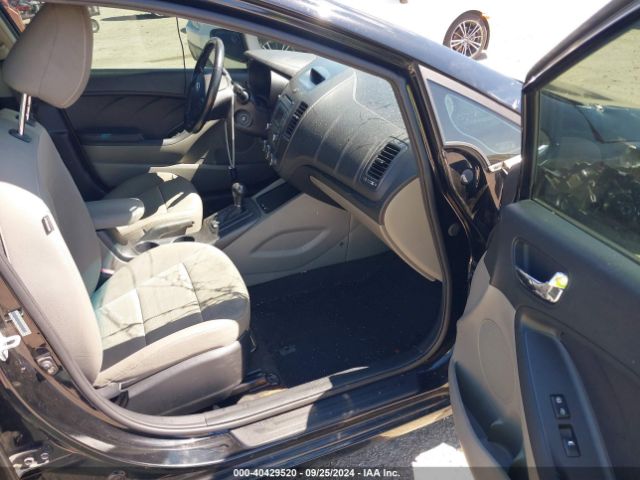 KNAFX5A89F5269193 KIA FORTE EX