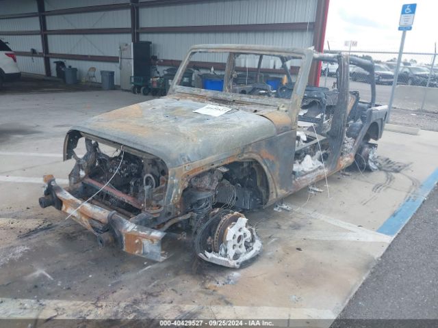 1C4BJWEG4FL535421 Jeep Wrangler Unlimited Sahara