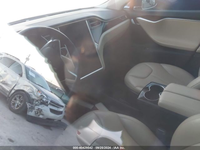 5YJSA1S11EFP60240 Tesla MODEL S