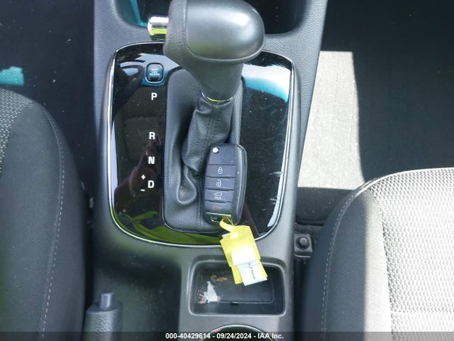 3KPFK4A73HE131353 KIA FORTE LX