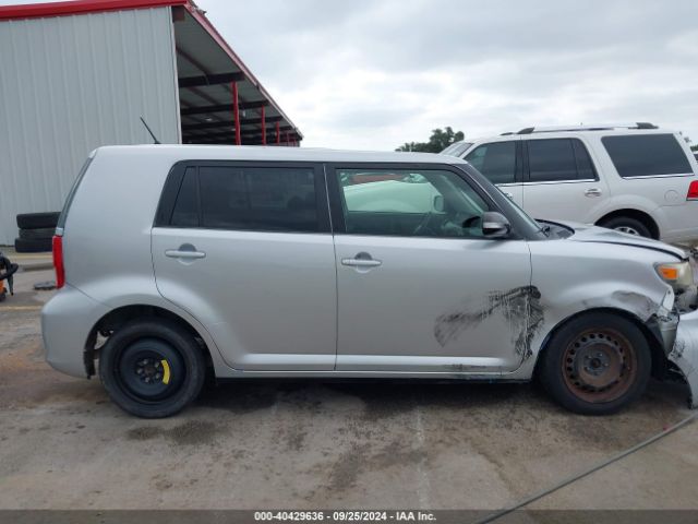 JTLZE4FE3FJ073115 Scion XB