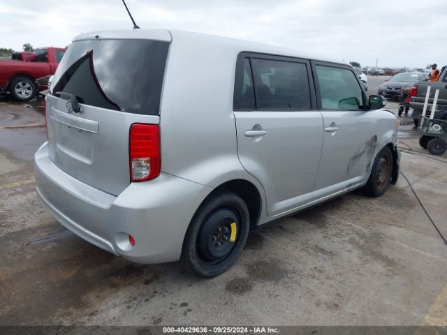 JTLZE4FE3FJ073115 Scion XB