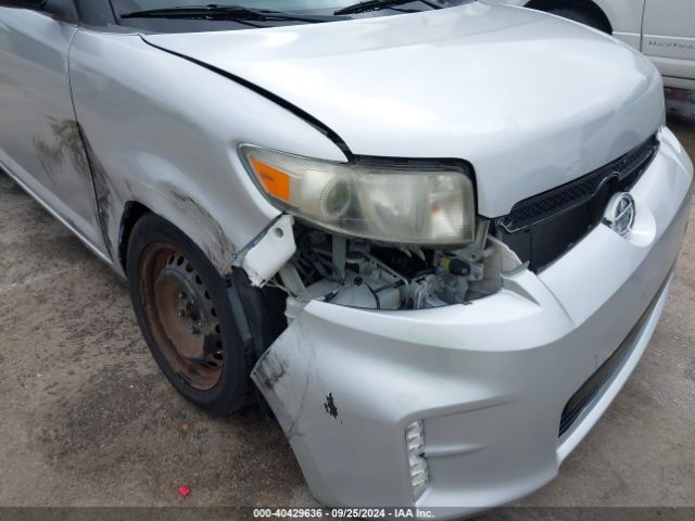 JTLZE4FE3FJ073115 Scion XB