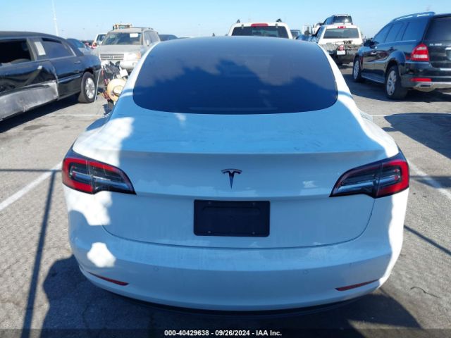 5YJ3E1EA9NF314440 Tesla MODEL 3