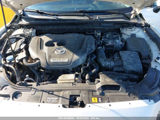 2018 MAZDA MAZDA6 JM1GL1TY3J1316226 Photo 9