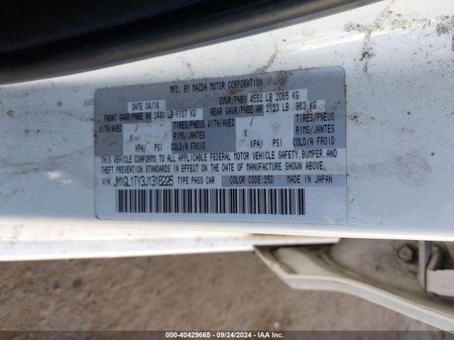 2018 MAZDA MAZDA6 JM1GL1TY3J1316226 Photo 8