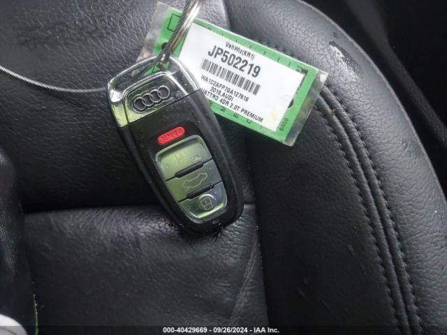 WAUGMAF41KA060575 Audi A4 40 Premium/40 Titanium Premium