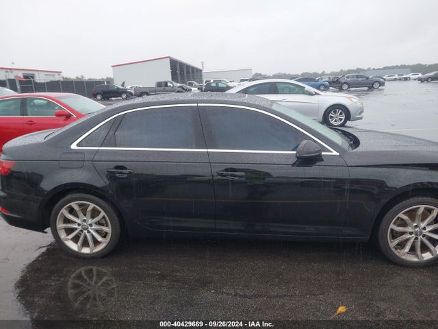 WAUGMAF41KA060575 Audi A4 40 Premium/40 Titanium Premium
