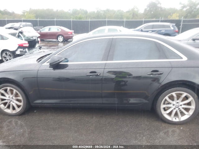 WAUGMAF41KA060575 Audi A4 40 Premium/40 Titanium Premium