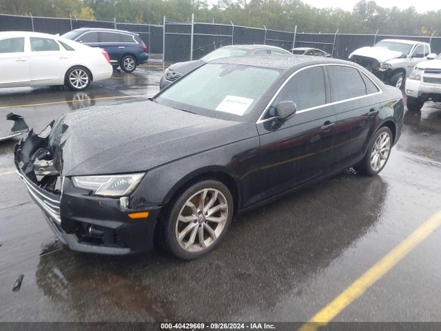 WAUGMAF41KA060575 Audi A4 40 Premium/40 Titanium Premium
