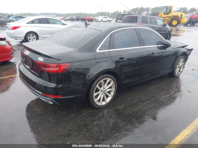 WAUGMAF41KA060575 Audi A4 40 Premium/40 Titanium Premium