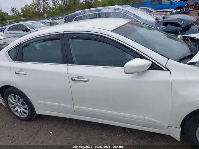 Nissan Altima 2.5 S 2015 1N4AL3AP2FC220262 Image 14
