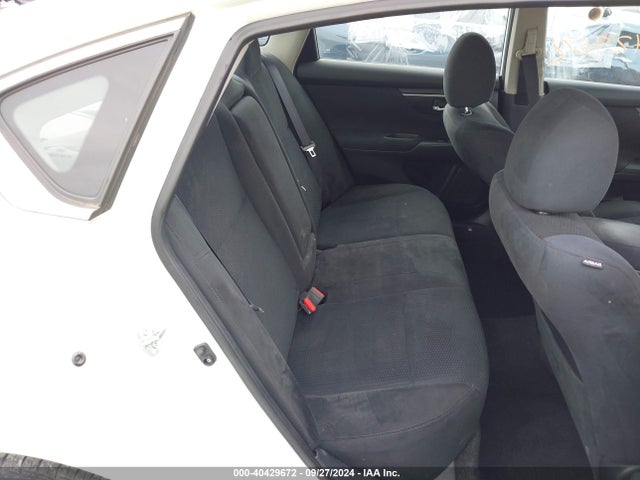 Nissan Altima 2.5 S 2015 1N4AL3AP2FC220262 Image 8