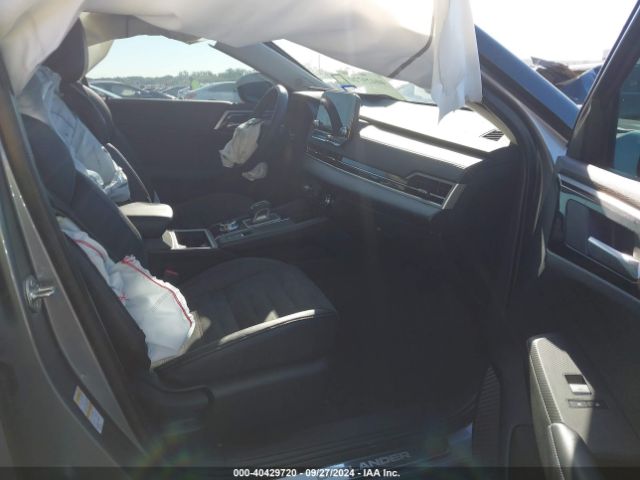 JA4J3UA86PZ050120 Mitsubishi Outlander Se 2.5 2wd