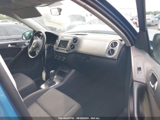 WVGAV7AX9HK045119 Volkswagen Tiguan 2.0t/2.0t S